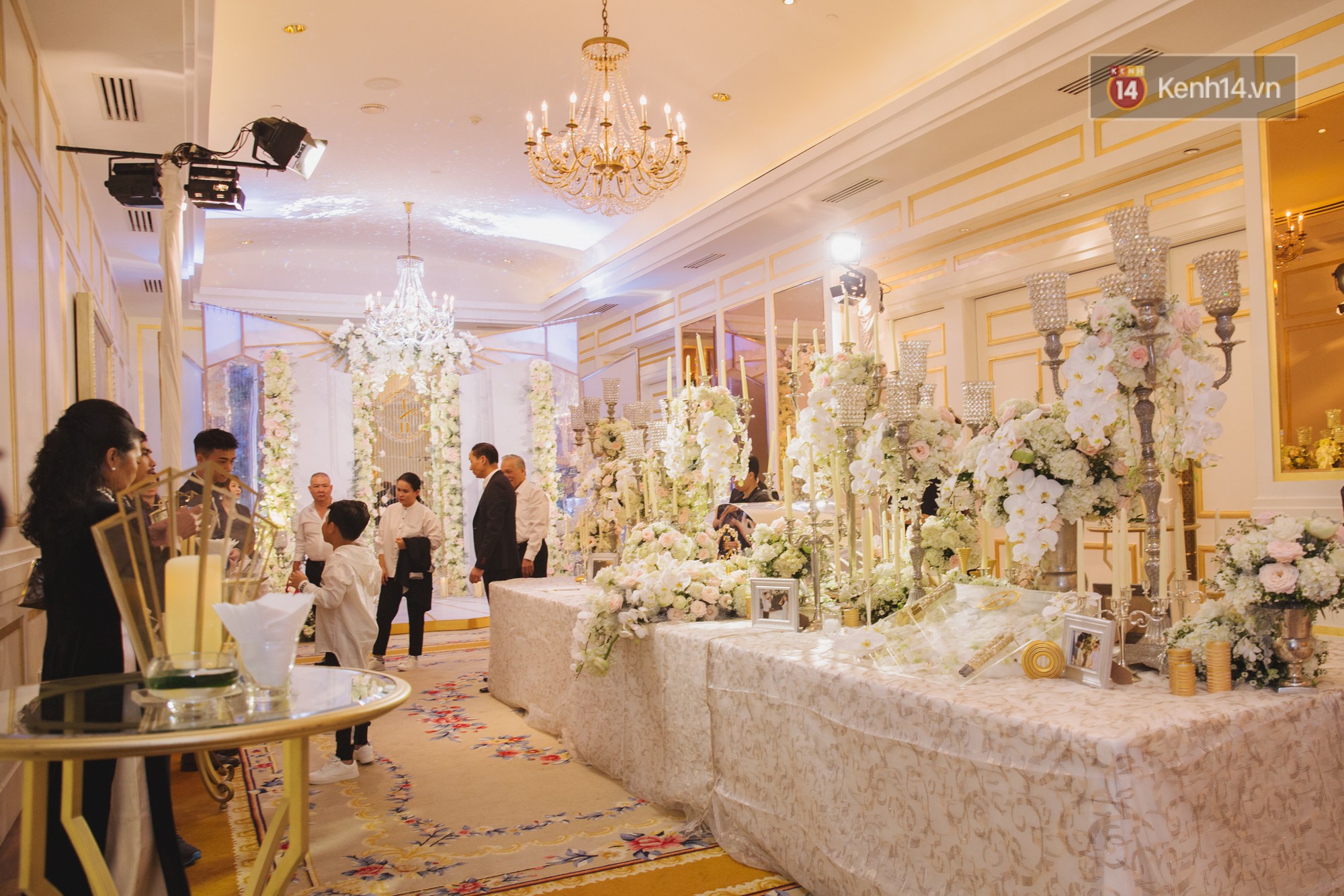 Dù rất hồi hộp, Lê Hiếu vẫn kịp nhắn đến bà xã lời hứa ngọt ngào trong đám cưới-9