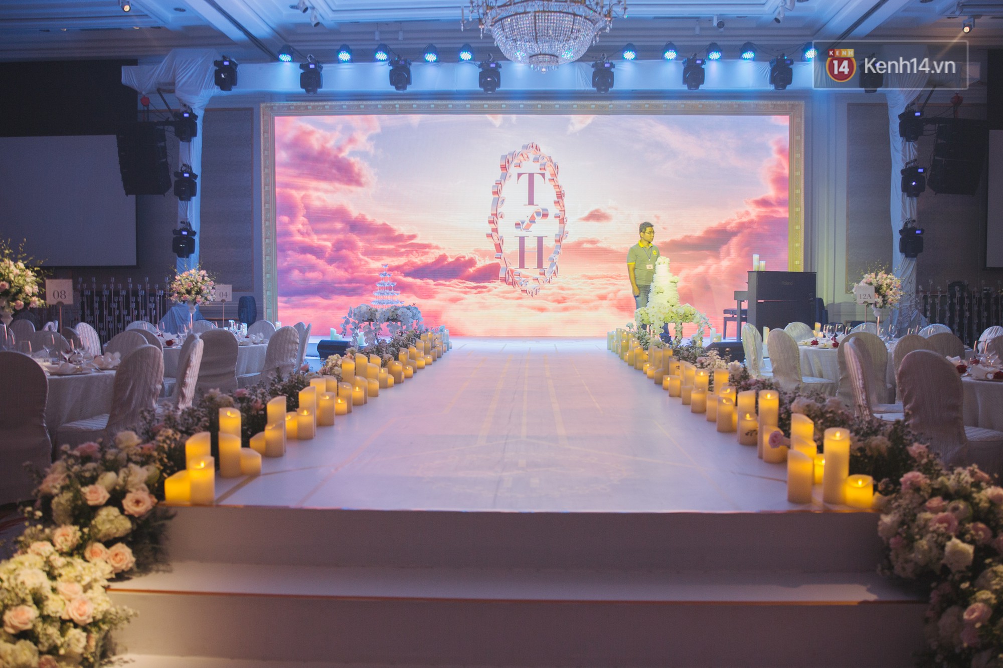 Dù rất hồi hộp, Lê Hiếu vẫn kịp nhắn đến bà xã lời hứa ngọt ngào trong đám cưới-16