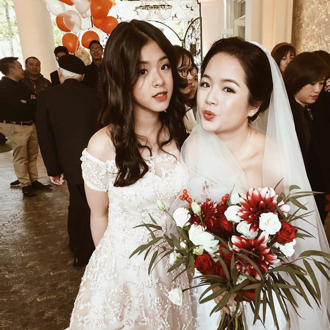 Ngỡ ngàng với nhan sắc ngọt ngào tuổi trăng tròn của Hồng Khanh - công chúa út nhà nghệ sĩ Chiều Xuân-1