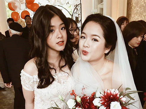 Kỷ niệm 32 năm ngày cưới, NSƯT Chiều Xuân tiết lộ loạt ảnh hiếm trong đám cưới năm 20 tuổi-11