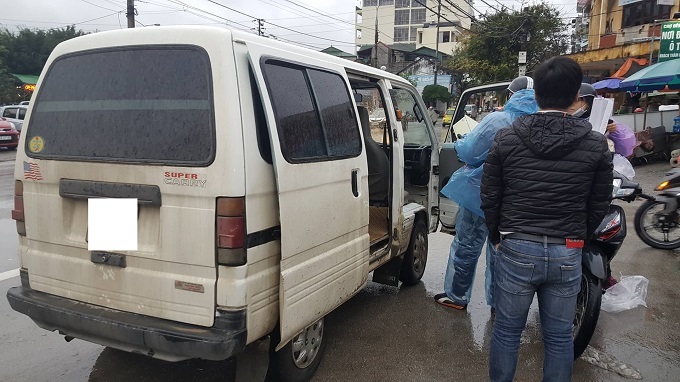 Bí mật nhức nhối sau những chuyến xe nhồi người-1