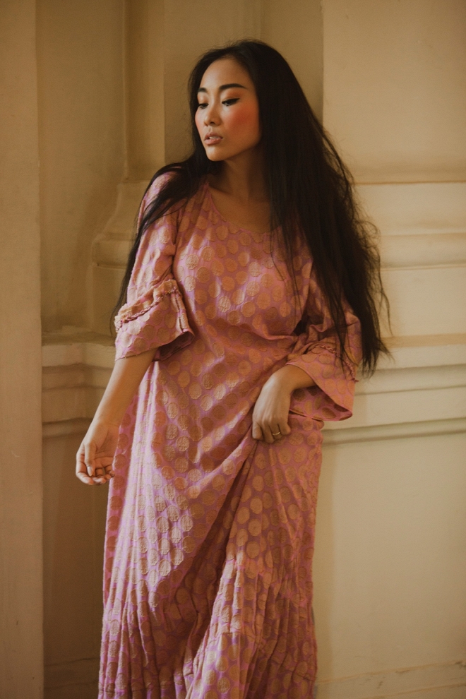 Đoan Trang nhẹ nhàng, bay bổng tạo dáng bên con gái-11