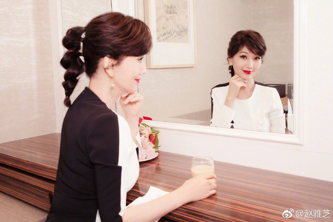 Ở tuổi 64, Bạch Nương Tử Triệu Nhã Chi vẫn trẻ trung như khoảng thời điểm 30 năm trước-3