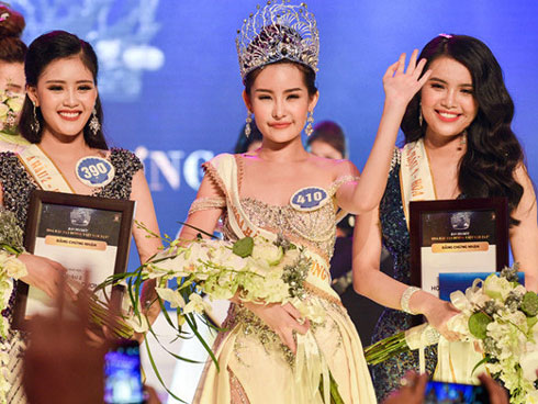 Vừa được khen body khủng, Lê Âu Ngân Anh lại gây chú ý với điệu cười như phim kinh dị-4