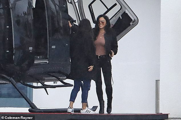 Tiết lộ mới gây sốc: Ông chủ Amazon đã bị nhân tình cho vào tầm ngắm” ngay từ lần đầu gặp mặt-2