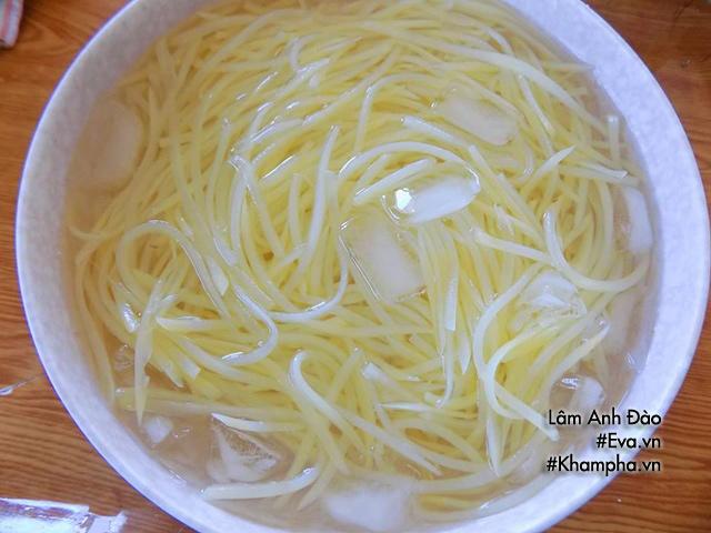 Cách làm mứt khoai tây sợi tuyệt ngon chẳng cần nước vôi trong-3