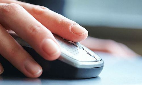 Ông bố chế giấy khen đăng trên mạng: Gây tổn thương con trẻ?-1