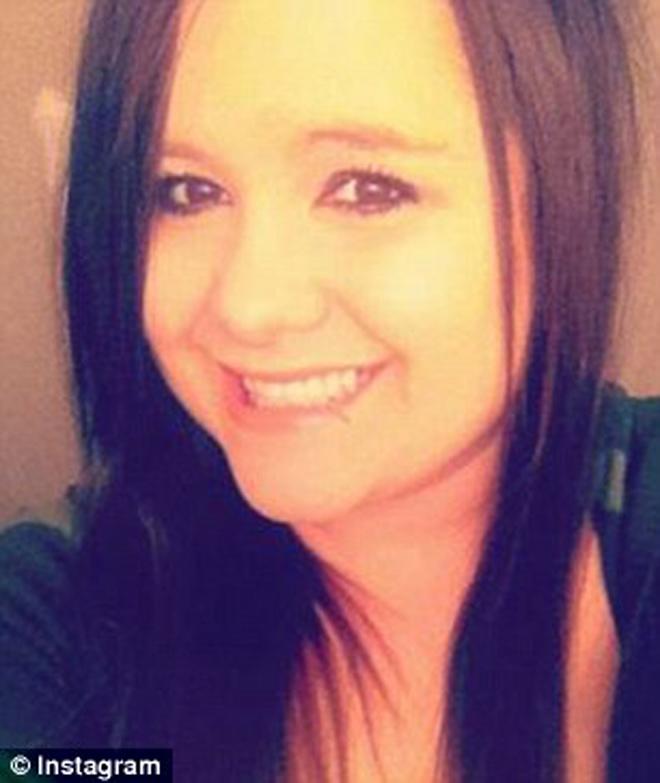 Si mê ảnh nóng của hotgirl, quý ông ăn quả lừa đau đớn-1