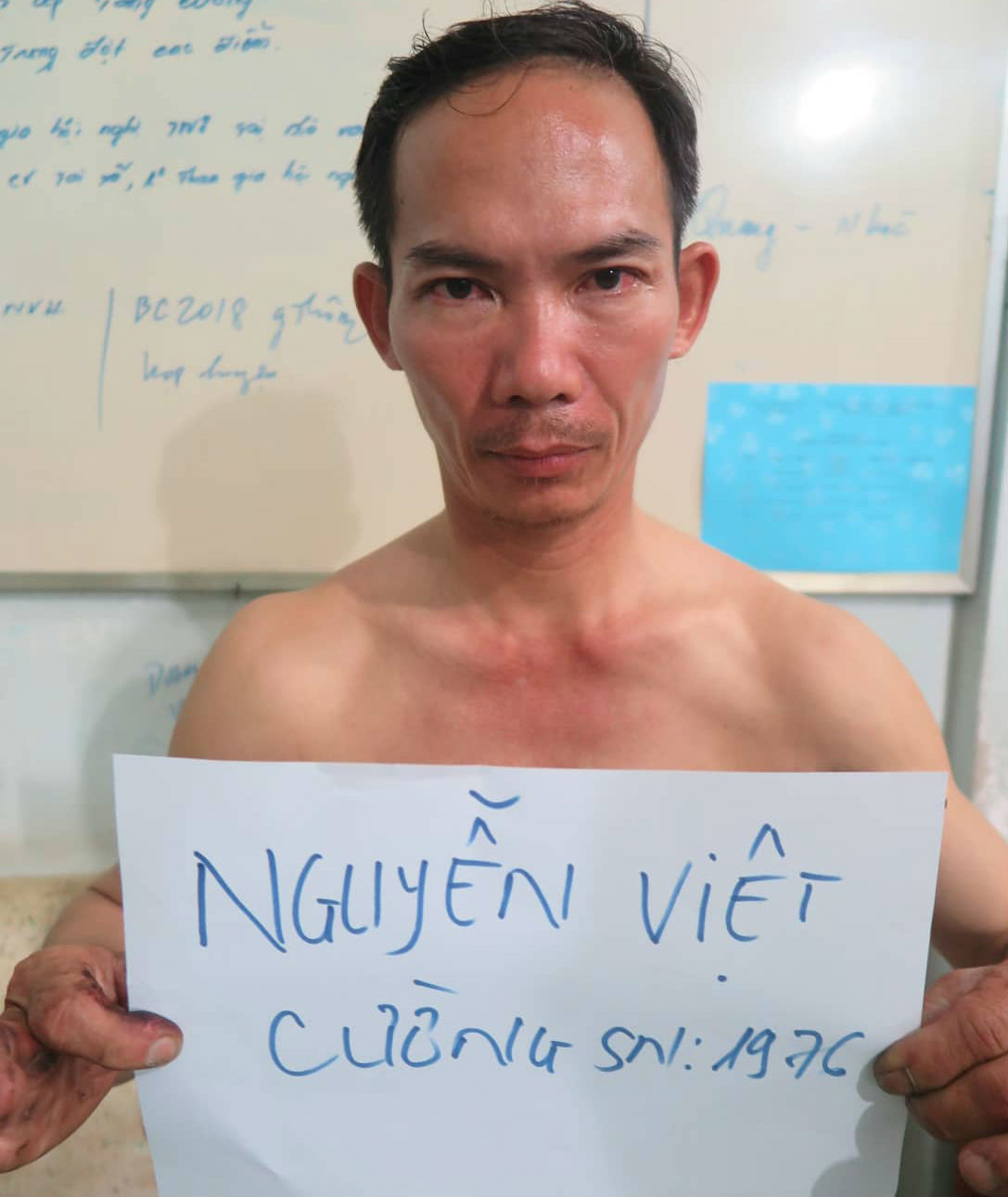Con trai tâm thần sát hại mẹ ruột-1