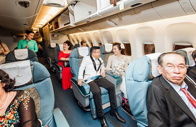 Cô dâu Nam Định được bố tặng 200 cây vàng: Chị gái từng được đón dâu bằng máy bay-3