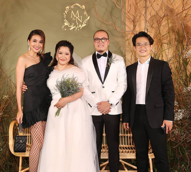 Thanh Hằng đăng ảnh đám cưới em gái Hà Anh Tuấn, dân tình lại được phen nhao nhao hỏi khó-1