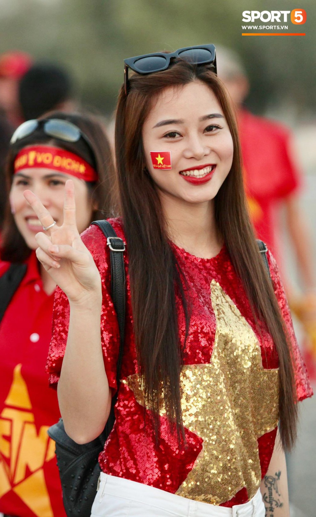 Cổ động viên Sài Gòn tiếp lửa cho đội tuyển Việt Nam lúc nửa đêm-2