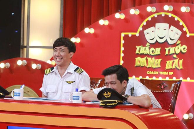 HOT: Lần đầu tiên trong lịch sử Thách thức danh hài, 5 chú tiểu giành giải 200 triệu đồng-5