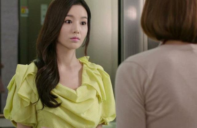 Gặp vợ cũ của chồng cùng đi khám thai, thứ chị ta cầm trên tay khiến tôi run rẩy-2