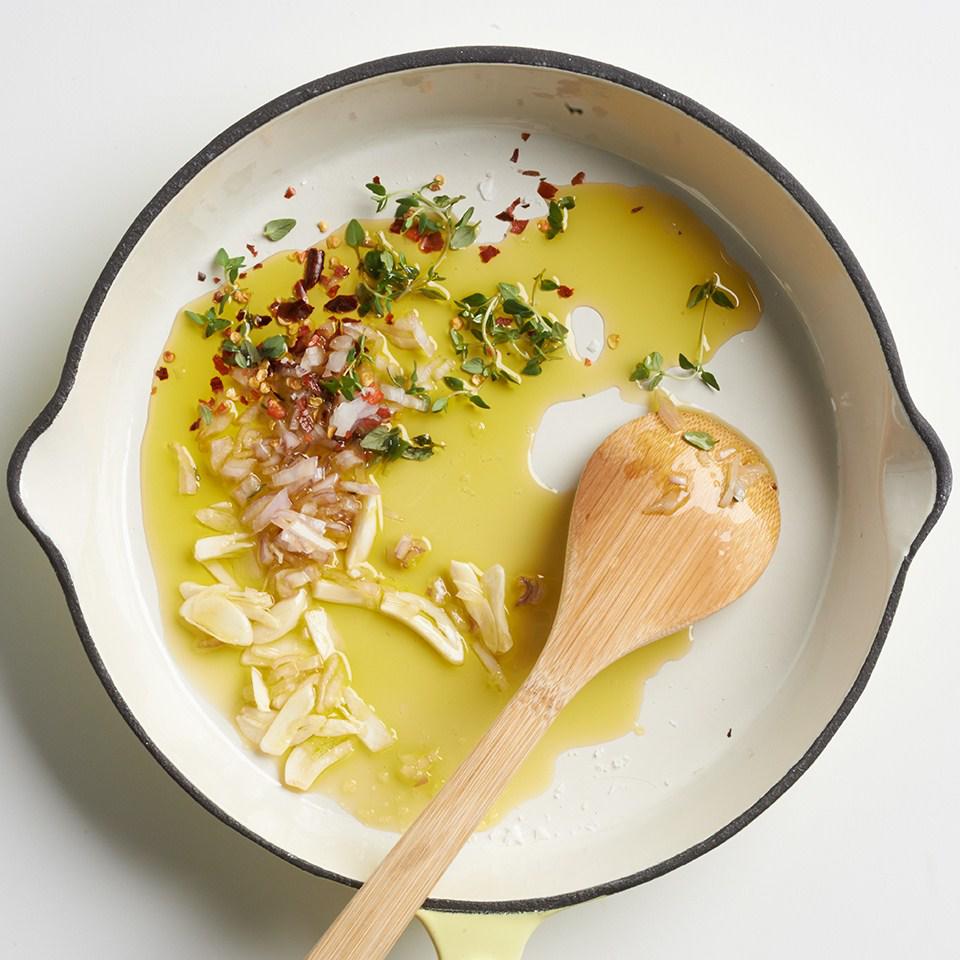 8 sai lầm khi nấu ăn gây ung thư, hại sức khỏe nhiều bà nội trợ dễ mắc phải-1