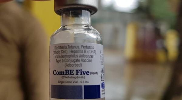 Sau tiêm vắc xin ComBe Five: Trẻ càng khỏe mạnh, bụ bẫm càng gặp phản ứng mạnh-1