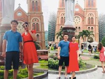 Đăng ảnh 8 năm chung 1 khung hình với bạn trai tin đồn, Ngọc Hân liên tục bị bạn bè đòi ăn cỗ cưới Đăng ảnh 8 năm chung 1 khung hình với bạn trai tin đồn, Ngọc Hân liên tục bị bạn bè đòi ăn cỗ cưới