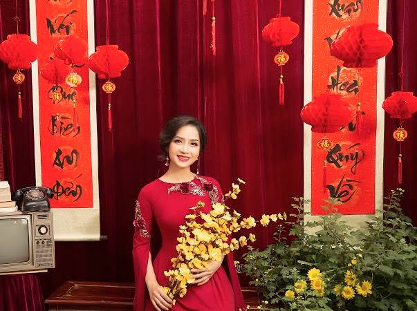 Diễn viên Diệu Thảo Phía trước là bầu trời e ấp như thiếu nữ trong bộ hình đón Tết-4