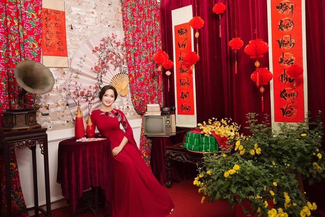 Diễn viên Diệu Thảo Phía trước là bầu trời e ấp như thiếu nữ trong bộ hình đón Tết-2