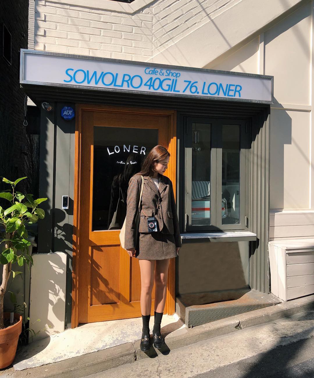 Đáng sắm nhất để đi chơi Tết chính là 5 items mặc kiểu gì cũng đẹp xinh lung linh này-2