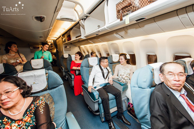 Đám cưới tại lâu đài trăm tỷ, rước dâu bằng Rolls-Royce và máy bay: Nam Định xứng đáng đứng đầu về độ chịu chơi tổ chức đám cưới-13