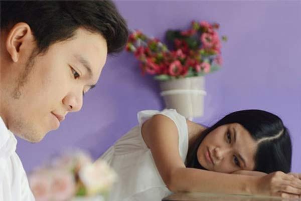 Thiếu nữ vạn người mê bỏ gia đình giàu có thành kẻ điên tình khởi đầu cho bệnh cuồng yêu-5