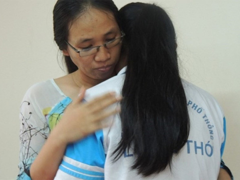 Cô giáo không giảng bài đã dạy học trở lại-1