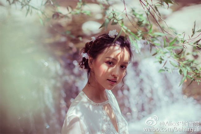 Tộc người nhiều gái đẹp nhất, sản sinh toàn quốc sắc thiên hương ở Trung Quốc-7