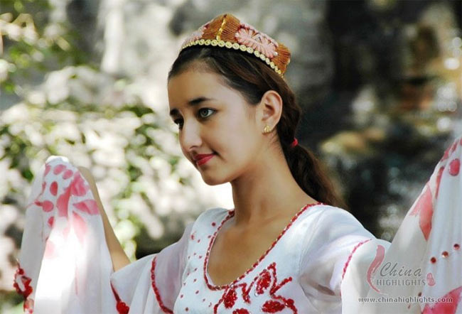 Tộc người nhiều gái đẹp nhất, sản sinh toàn quốc sắc thiên hương ở Trung Quốc-14