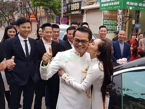 Chuyện về Trung Hiếu, ‘gã’ giám đốc kiêm NSND vừa hết ế ở tuổi 46-3