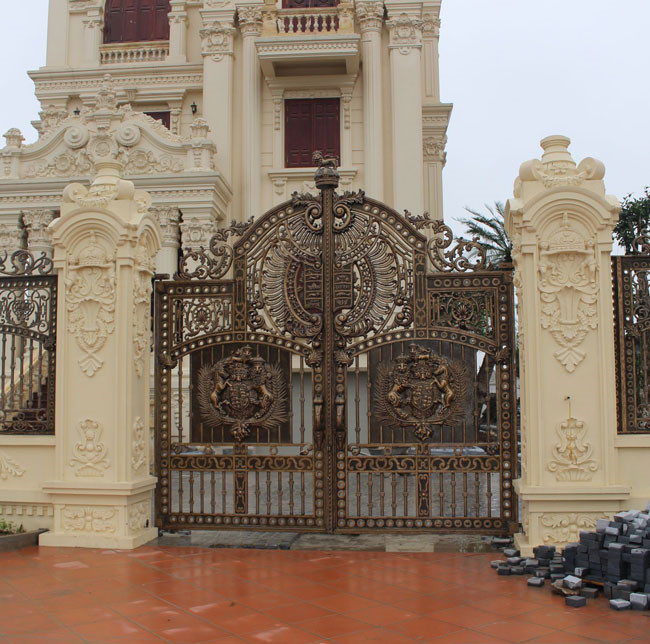 Ngắm cơ ngơi lộng lẫy, xa hoa của các đại gia Việt-11