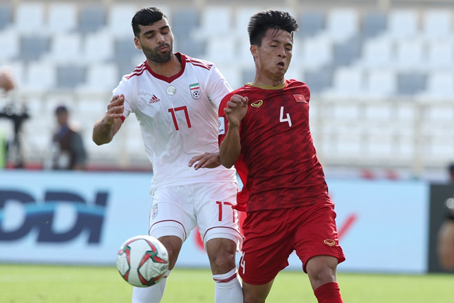 Lối chơi phòng ngự của tuyển Việt Nam bị chê thiếu hiệu quả-2
