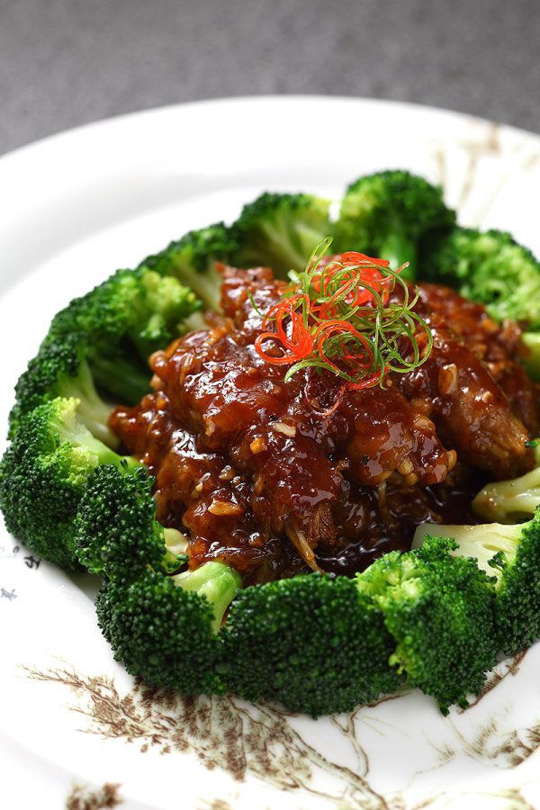 Thử ngay món bò cuộn nấm mới toanh cho bữa tiệc cuối năm thêm viên mãn-5