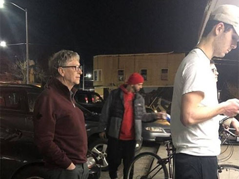 Đã được 9 năm ngày mà Bill Gates công khai chê Apple iPad chả có gì đặc sắc-3