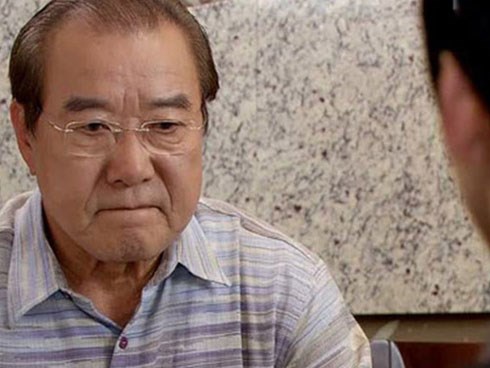 Bố chồng làm khó khiến nàng dâu khốn khổ, nhưng sau cùng cô lại hành động khiến ông không thể trách móc