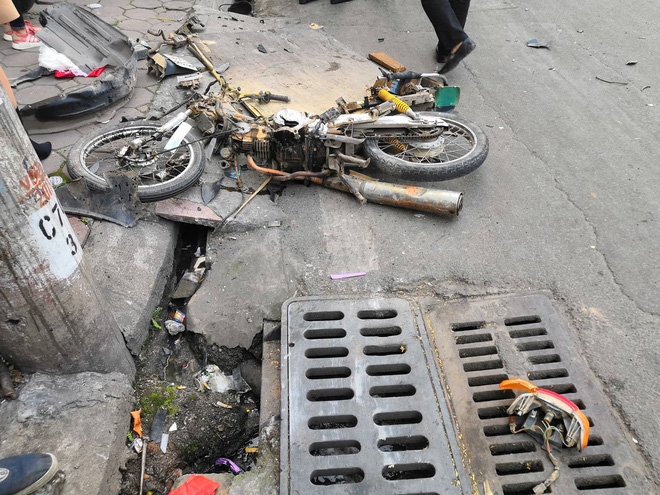 Vụ xe điên gây tai nạn liên hoàn khiến 1 người tử vong: Tài xế xuống xe xin lỗi từng nạn nhân, người thân gào khóc tại hiện trường-1