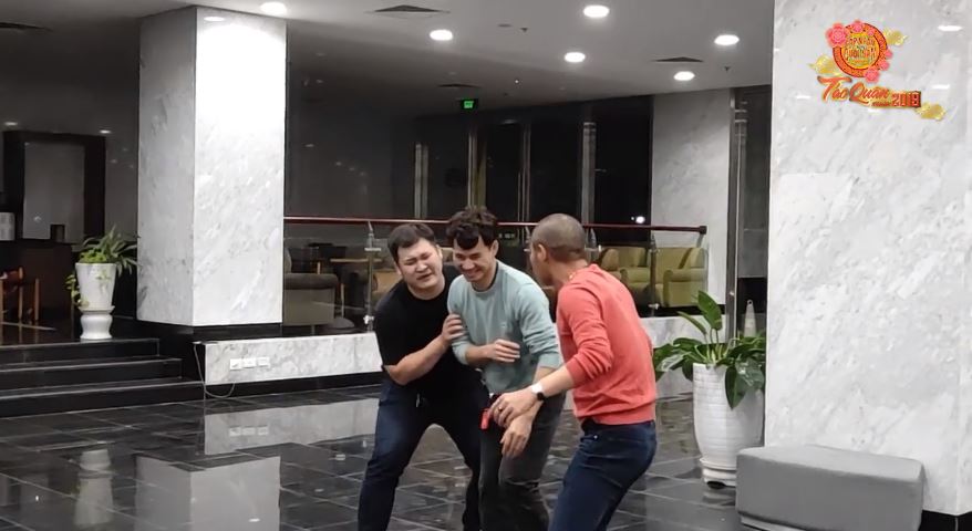 HOT: Lộ clip hậu trường tập luyện cười ra nước mắt của Táo Quân 2019-3