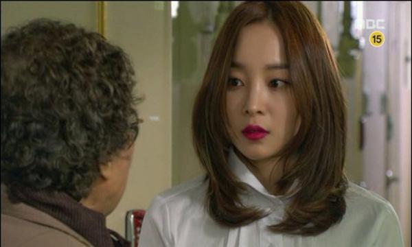 Xin phép về nhà ngoại ăn tết, mẹ chồng nói một câu khiến tôi tái mặt-3