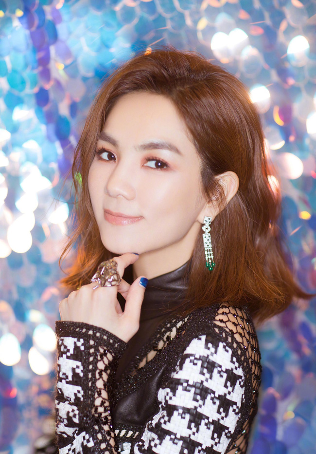 Sao Trung Thử thách 10 năm: Lâm Chí Dĩnh trẻ mãi không già, thành viên nhóm nhạc SHE từ tomboy thành mỹ nhân-5