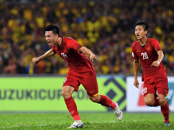 Đội hình dự kiến Việt Nam - Jordan: Ai đủ sức cùng Hùng Dũng gách vác nhiệm vụ phòng ngự ở tuyến giữa?-2