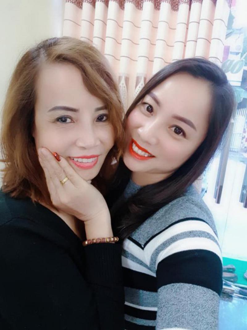 Hơn chồng 36 tuổi, cô dâu Cao Bằng đại tu” những bộ phận này để không bị nhầm là mẹ - con-9