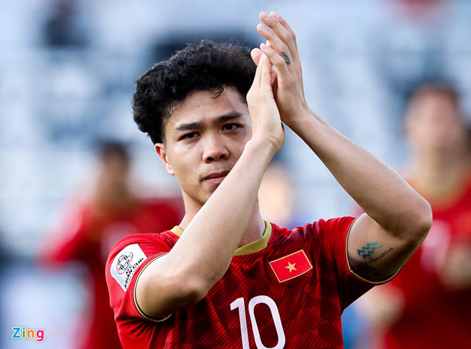 Hàng triệu người hâm mộ vỡ òa hạnh phúc trước chiến thắng của ĐT Việt Nam-76