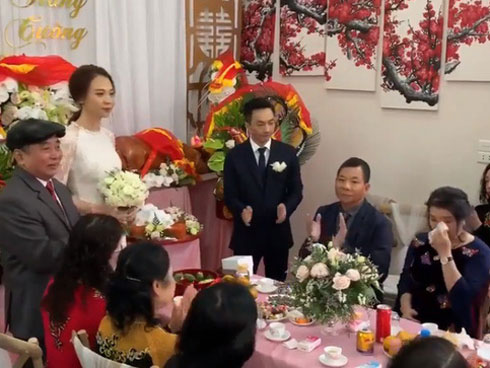 Đàm Thu Trang lộ vòng 2 nhô cao trong lễ ăn hỏi bí mật đến phút chót với Cường Đô La-5