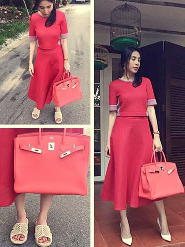 Bình thường sang chảnh, kiêu kỳ, sao Việt khiến fan cười xỉu” trước ảnh mang dép kẹp cực bá đạo-7