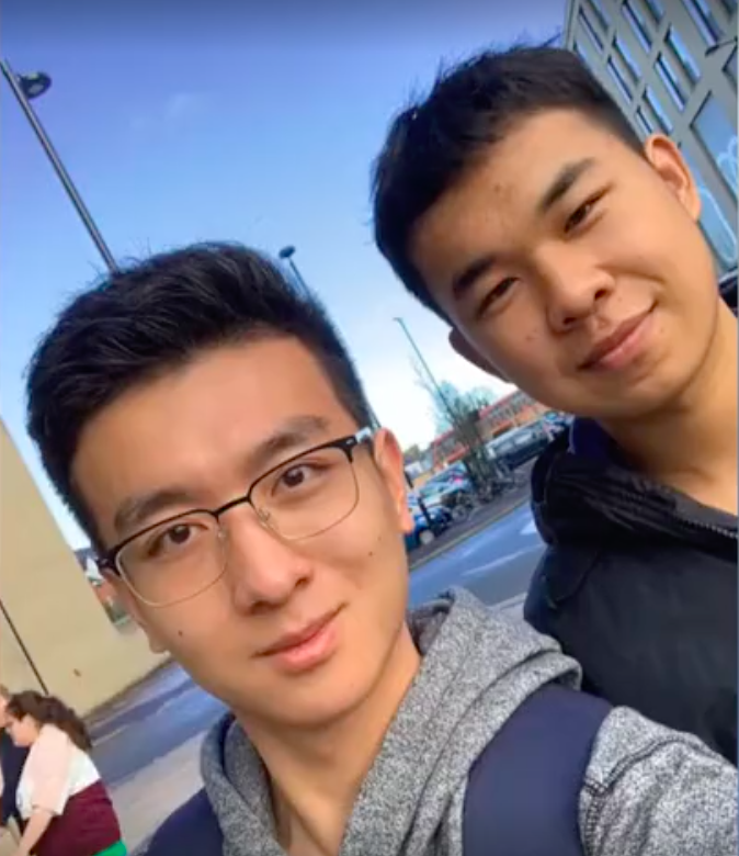 Cặp bạn thân ở cùng nhau, cùng đạt 8.0 IELTS, cùng nhận học bổng vào trường ĐH lớn nhất nước Anh-1