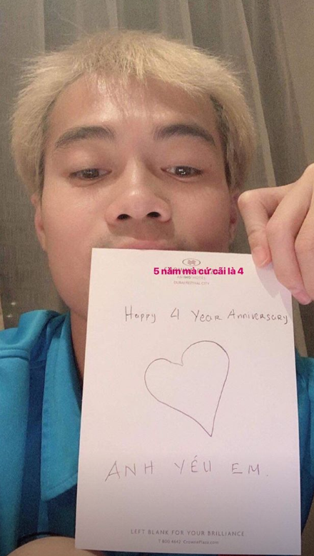 Bên nhau bao lâu, Văn Toàn và bạn gái vẫn tranh cãi: Mình yêu nhau 4 hay 5 năm rồi nhỉ-1