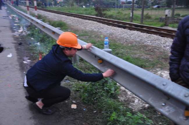 Nhân chứng vụ tai nạn 8 người tử vong ở Hải Dương: Chưa chứng kiến cảnh tượng nào kinh hãi đến vậy-7