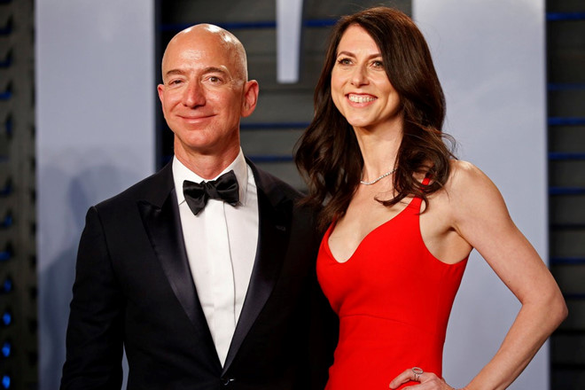 Vì sao vụ ly hôn của Jeff Bezos làm giới đầu tư lo lắng?-1