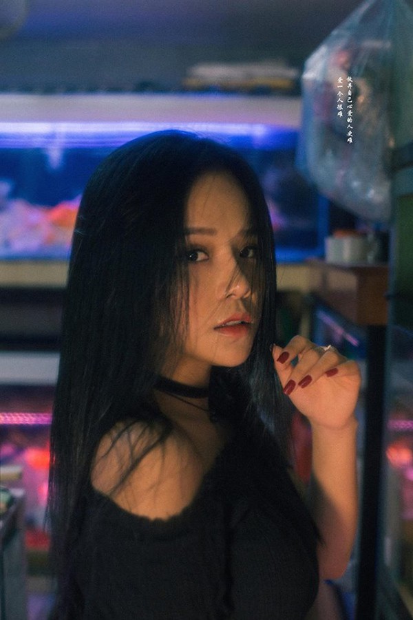 Nữ ca sĩ gợi cảm đã khiến Lâm Tây phải yêu say đắm giờ ra sao?-9