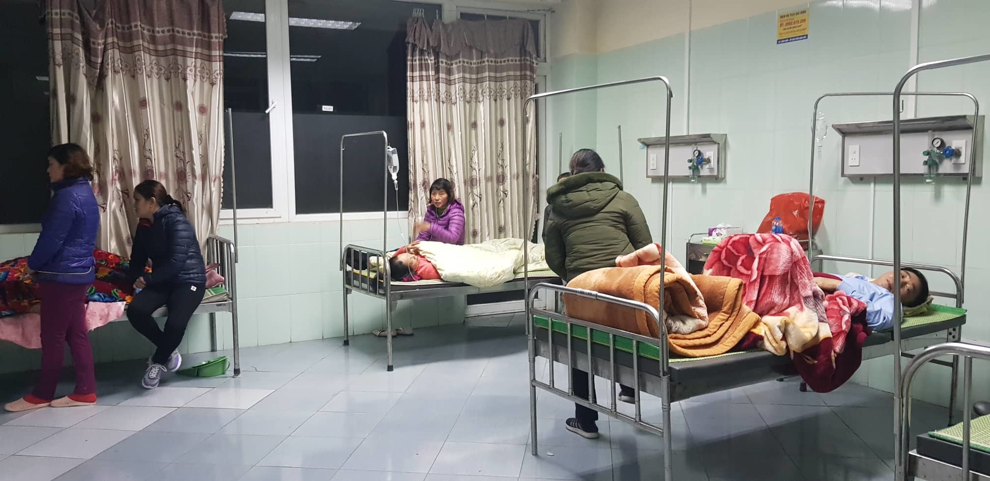 Phó bí thư xã đầu rớm máu kể xe tải tông tử vong 8 cán bộ-4